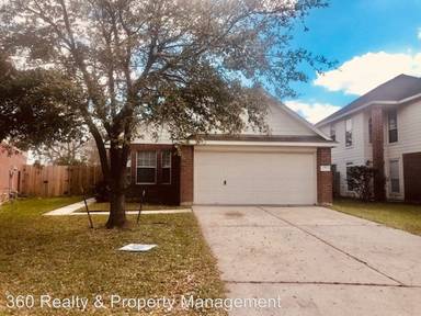 Main picture of 16926 Sloandale Ct