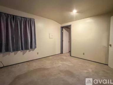 Main picture of 27 Wilms Ave
