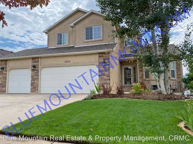 Main picture of 1623 Lookout Springs Dr