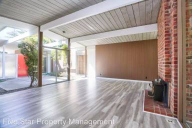 Main picture of 3333 Middlefield Rd