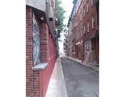 Main picture of 17 Stillman St