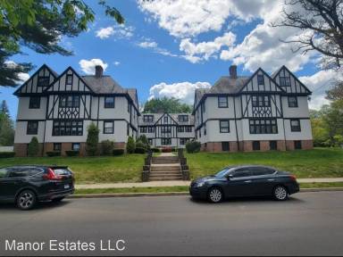 Main picture of 130 Bradley Ave