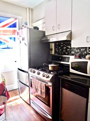 Main picture of 174 Winthrop Rd