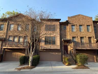Main picture of 3154 Chestnut Woods Dr