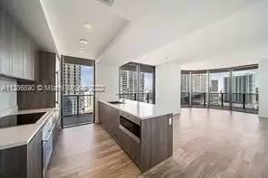 Main picture of SLS Lux