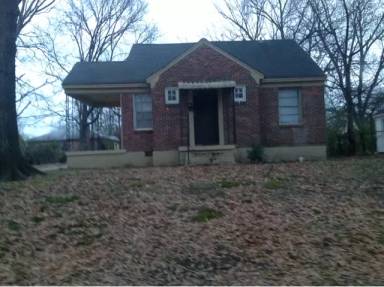 Main picture of 1574 Buntyn St