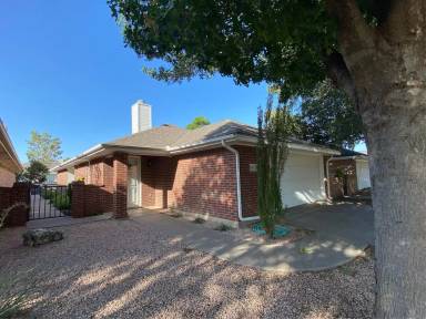 Main picture of 1635 Utah Ave