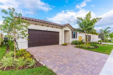 Main picture of 11947 SW 241st Ter