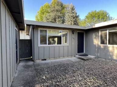 Main picture of 1627 Linnea Ave