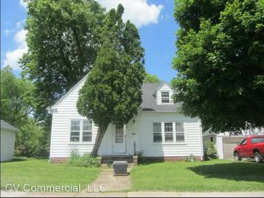 Main picture of 1009 W 20th St