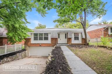Main picture of 7882 Glenorchard Dr