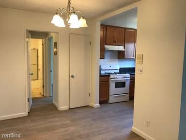 Main picture of 1730 Barry Ave