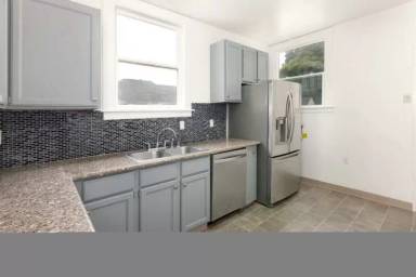 Main picture of 1970 Eddy St