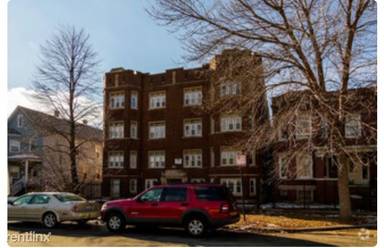Main picture of 9006 S Escanaba Ave