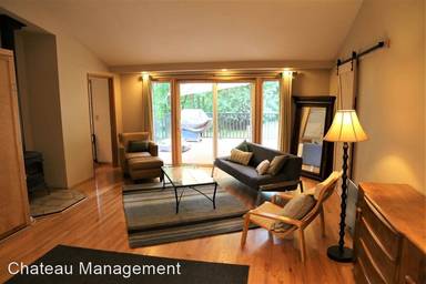 Main picture of 1182 NW Country Ct