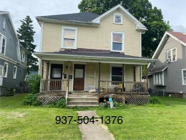 Main picture of 358 1/2 E Madison Ave