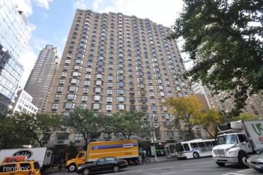 Main picture of 400 E 71st St Apartments