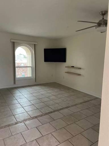 Main picture of 2500 Houma Blvd