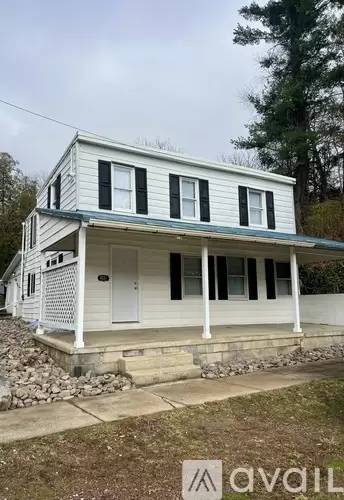 Main picture of 2621 Mill Rd