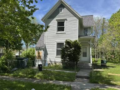 Main picture of 406 Champlain St