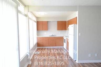 Main picture of 6603 W 76th St