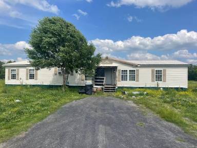 Main picture of 333 Pigeon Rd