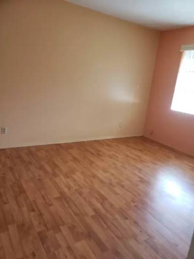 Main picture of 2901 NW 47th Ter