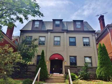 Main picture of 224 S Fairmount St
