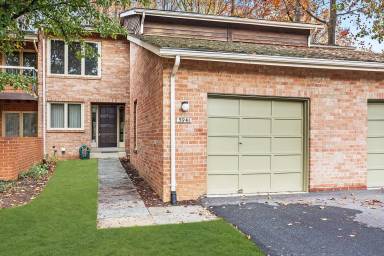 Main picture of 5941 Valerian Ln
