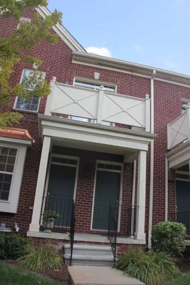 Main picture of 1112 Fountain View Cir