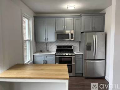 Main picture of 130 Scott Ave