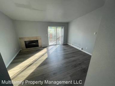 Main picture of 1020 76th Street Ct E