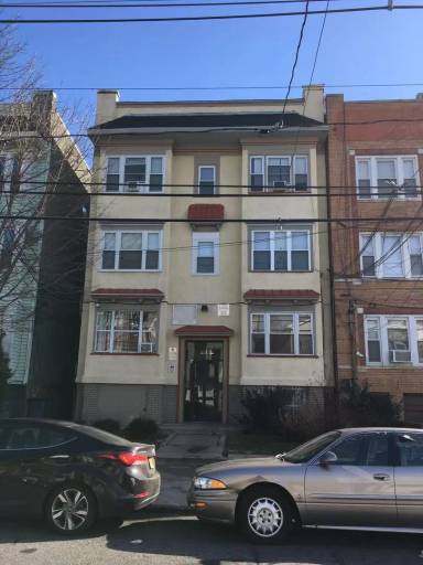 Main picture of 112 Arlington Ave