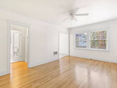 Main picture of Presidential Court