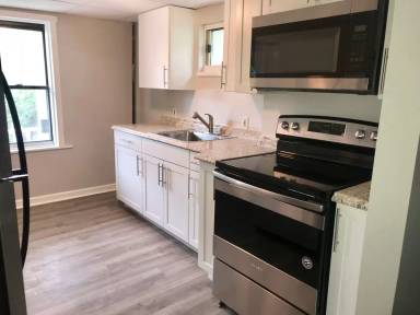 Main picture of 2943 Arlington Ave