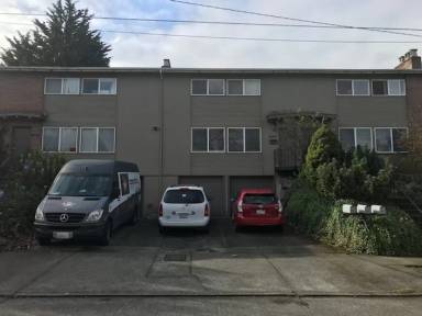 Main picture of 2619 NW 60th St