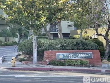 Main picture of 805 Temple Ter