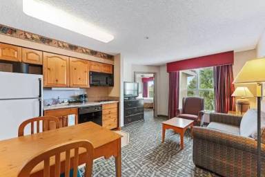 Main picture of 9880 N Scottsdale Rd