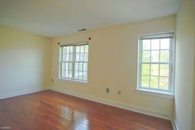 Main picture of 419 17th St NW