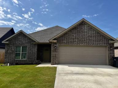 Main picture of 4705 Edgemont Dr