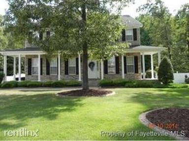 Main picture of 36 Randolph Ct
