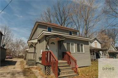 Main picture of 1128 Platt St