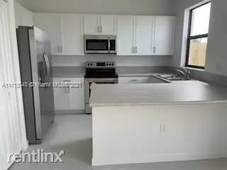 Main picture of 10120 SW 228th Ter
