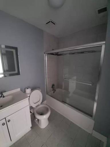 Main picture of 2200 W 19th St