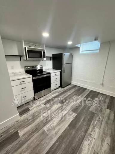 Main picture of 4120 Adams St