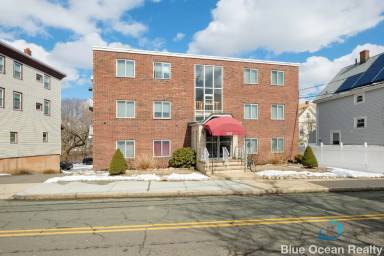 Main picture of 95 Clifton St