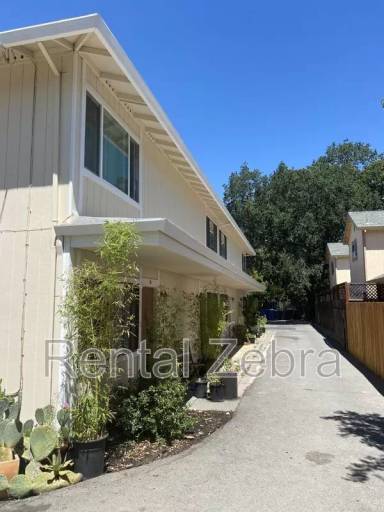 Main picture of 141 W Agua Caliente Rd