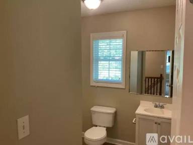 Main picture of 72 Oak Hill Ter