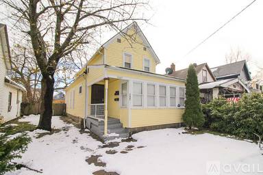 Main picture of 7411 Elton Ave