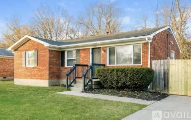 Main picture of 6805 Yuma Way